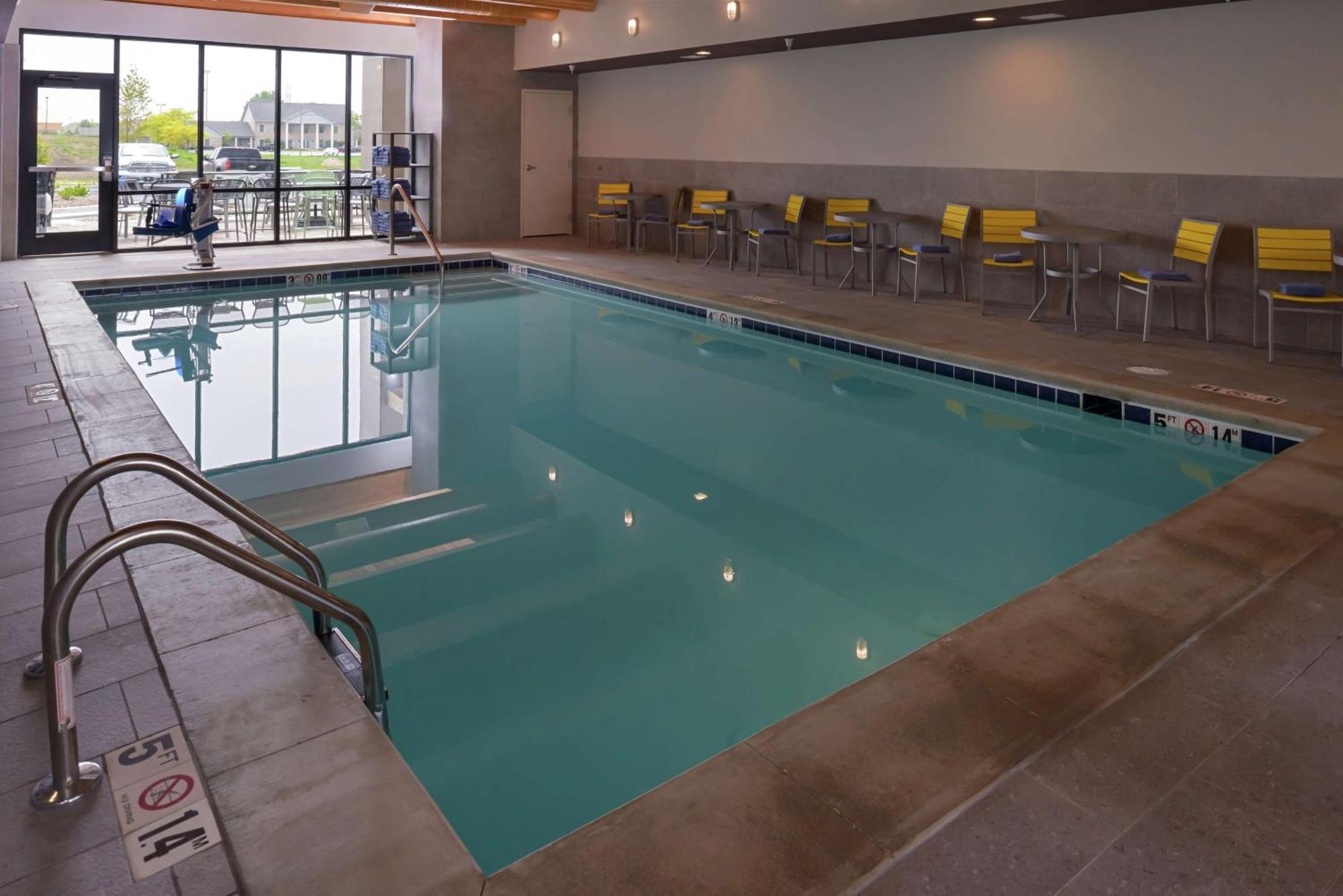 Home2 Suites By Hilton Мерилвил Екстериор снимка